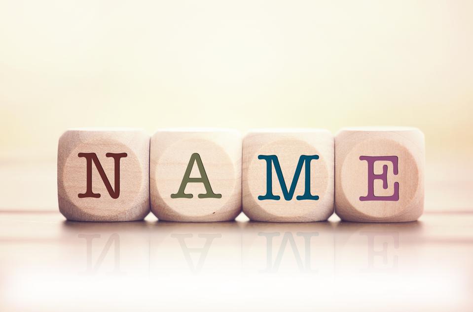 Middle Name nghĩa là gì: Định nghĩa, Ví dụ