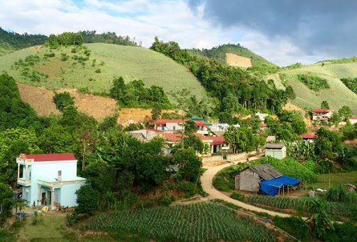 ấp tiếng anh là gì