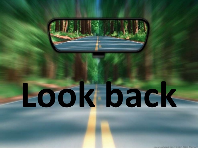 look back là gì