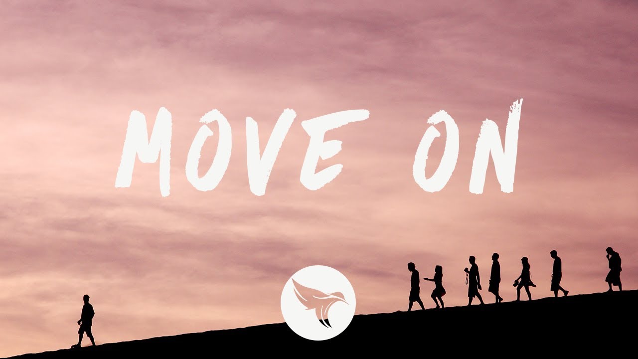 Move On là gì và cấu trúc cụm từ Move On trong câu Tiếng Anh