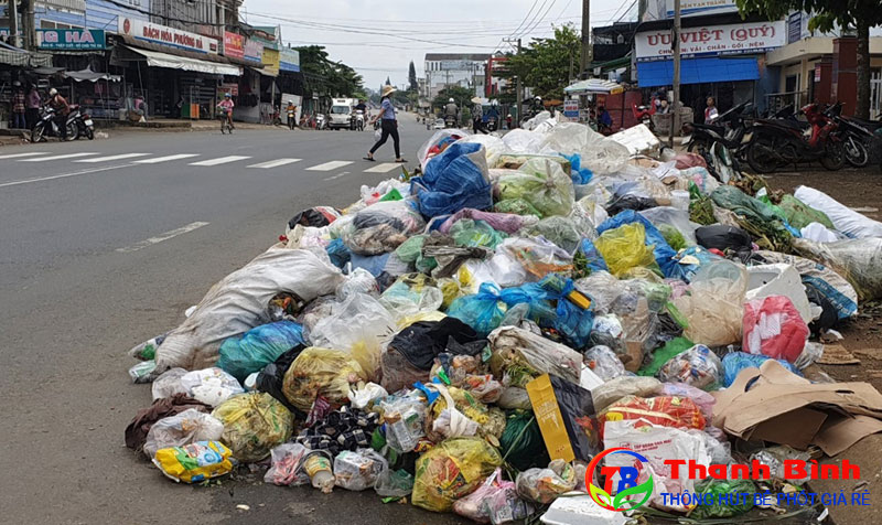 rác thải tiếng anh là gì