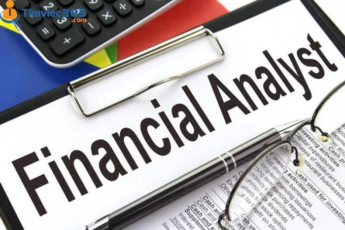 financial analyst nghĩa là gì