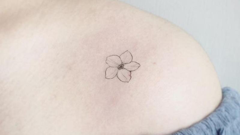 Hình xăm dán nữ tatoo hoa mai kích thước 15 x 21 cm  Shopee Việt Nam